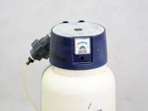 Christ Ministil P-12 Demi Water Cartridge for Laboratory Water Purification, 2 of 2