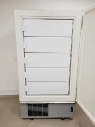 Eppendorf CryoCube F570h Ultra-Low Temperature Freezer, 4 of 19