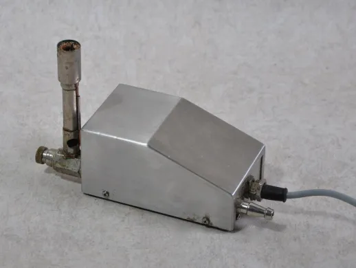 Electronic Gas Burner for Laboratory Use