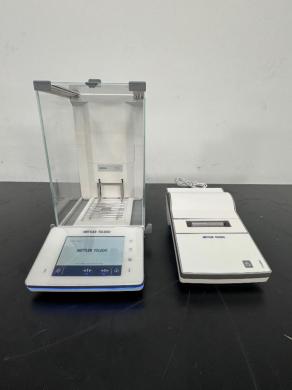Mettler Toledo XSR204 Analytical Balance for Precision Mass Measurement-cover