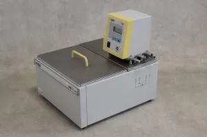 Lauda Ecoline E119 Circulating Water Bath, 2 of 5
