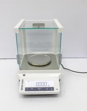 Mettler Toledo ME403E Precision Balance, 420g Capacity, 1mg Readability, LCD Display-cover