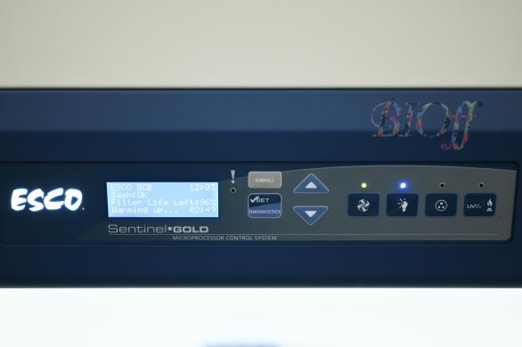 3681-3・ESCO / BCB-4E7 / クリーンベンチ / 135cm