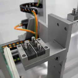 Radwag RMC 1000.5Y Robotic Mass Comparator, 3 of 9