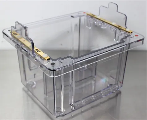 Invitrogen XCell4 SureLock Midi-Cell WR0100 Vertical Electrophoresis System for 14 Midi Gels