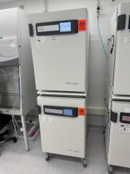 Thermo Scientific HERAcell vios 160i Double Stack CO2 Incubator for Cell Culture, 2 of 5