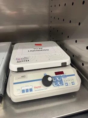 Thermo Fisher Scientific Super Nuova Multi Place Digital Laboratory Stirrer S136035Q, Thermo Fisher Scientific Sample preparation