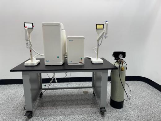 Millipore Milli-Q IQ 7005 Ultrapure Lab Water Purification System with Touchscreen Interface-cover