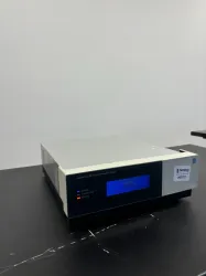 Dionex Ultimate 3000RS Variable Wavelength Detector (VWD-3400RS) for HPLC, 2 of 4