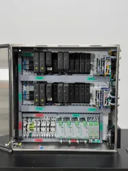 Broadley James BC16-106343-0201 BioNet Reactor Control Panel for Bioprocess Control, 4 of 4
