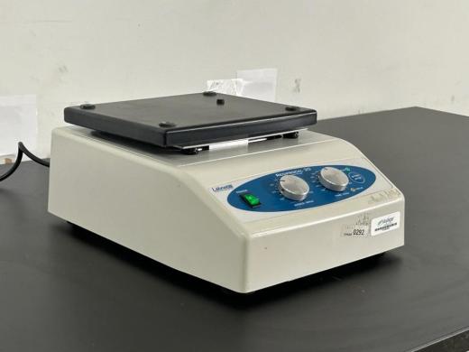 Labnet Reciprocal 30 Shaker-cover