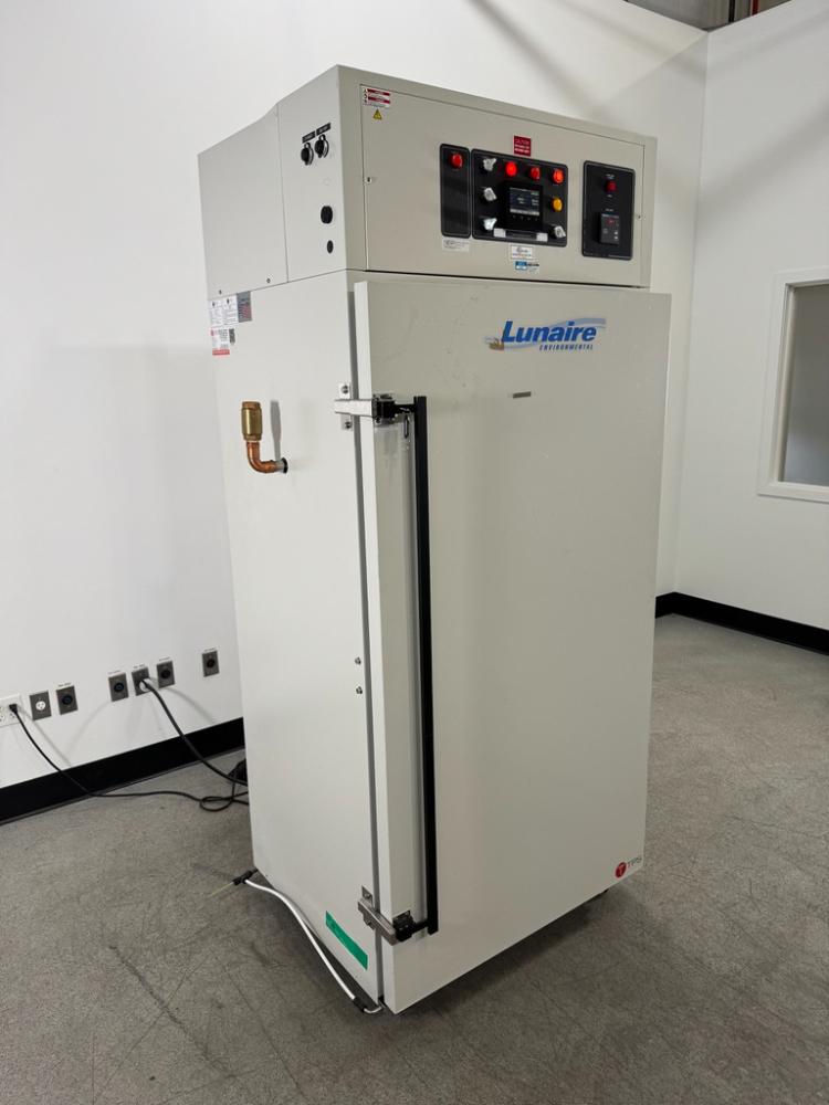 Lunaire CEO-932 Upright Environmental Chamber with Integrated Process Control