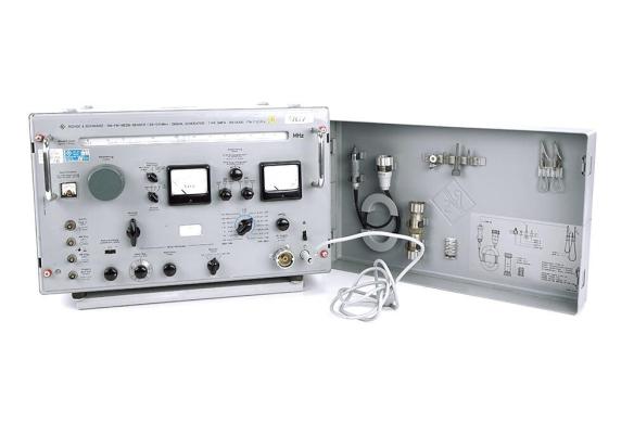 Rohde & Schwarz SMFA BN 41300 HF/VHF/SHF RF Signal Generator, 1.39–510 MHz-cover