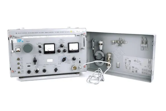 Rohde & Schwarz SMFA BN 41300 HF/VHF/SHF RF Signal Generator, 1.39–510 MHz