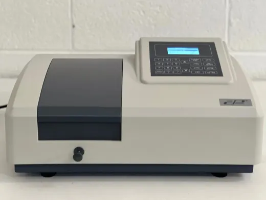 Cole Parmer UV-Vis Spectrophotometer 83059-15 with 4.0 nm Bandwidth