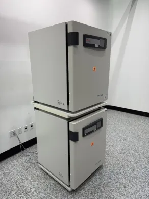 Thermo Scientific Heracell VIOS 250i CO2 Cell Culture Incubator