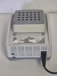 Eppendorf ThermoMixer C Thermomixer for Precise Temperature Control and Sample Mixing, 4 of 7