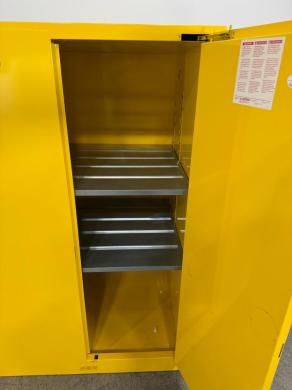 Justrite 90 Gallon Flammable Liquid Safety Storage Cabinet, 2-Door Lockable-cover