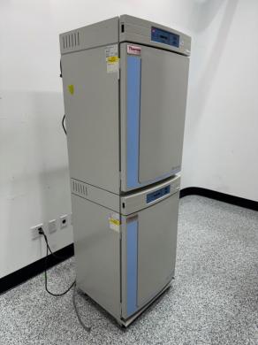 Thermo Forma Series II Water Jacket Double Stack CO2 Incubator-cover