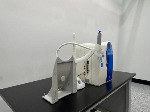 Millipore Milli-Q Advantage Water Purification System-cover