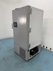 Thermo Scientific Revco RLE Series RLE60086D -80°C Ultra-Low Temperature Freezer, 2 of 4