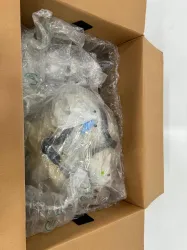 soloVERSO Solo Containment 4G Glove Box Isolator for Biocontainment Applications, 2 of 4
