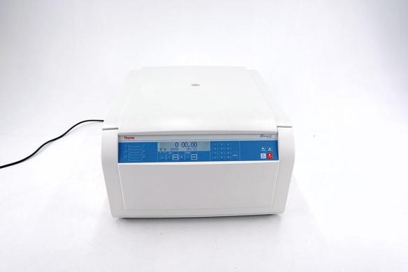 Thermo Scientific X3 Megafuge Multifuge ST 40 High-Speed Centrifuge with TX-750 Rotor and 50 mL Adapter-cover