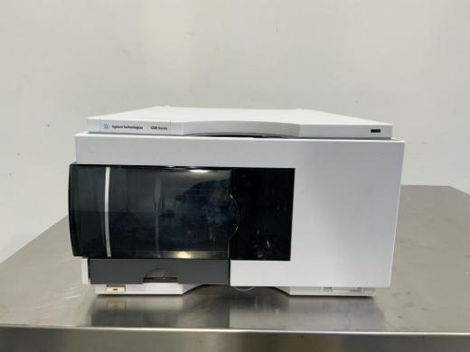 Agilent Technologies 1200 Series Autosampler G1329A for HPLC Applications-cover