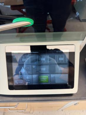 Bio-Rad Automated Droplet Generator for Droplet Digital PCR Applications-cover