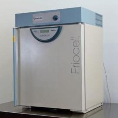 MMM FRIOCELL 111 Refrigerated Incubator with Digital Temperature Control-cover
