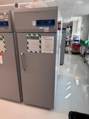 Thermo Fisher Scientific TSX2320FA Ultra-Low Temperature -20°C Upright Freezer-cover