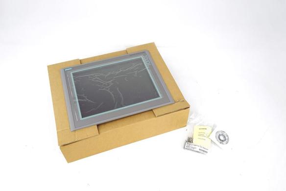 Siemens SIMATIC MP377 15-Inch Touch Multi Panel 6AV6644-0AB01-2AX0-cover