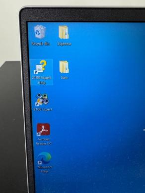 Agilent Technologies 2100 Bioanalyzer w/ IKA MS 3 Vortexer-cover