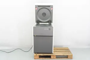 Hettich Rotixa 120S Uncooled Laboratory Centrifuge, 3 of 4