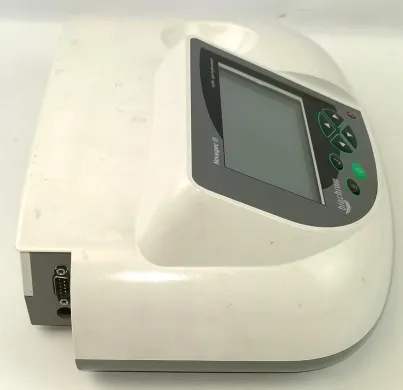 Biochrom Novaspec III Classic Visible Spectrophotometer (330 to 830 nm)