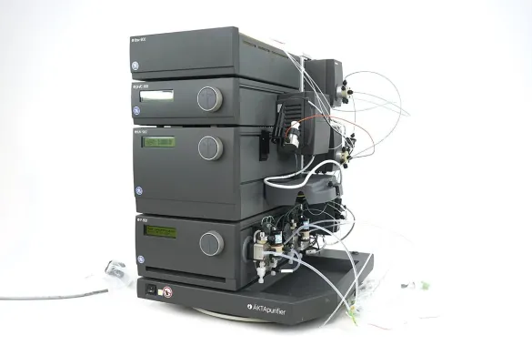 GE ÄKTA Purifier 100 FPLC Protein Purification System with Box-900, pH/C-900, UV-900, P-900 and CU-950 (2012)