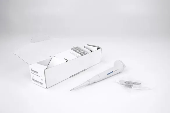Eppendorf Reference Fixed-Volume Pipette 5 µL 490000036
