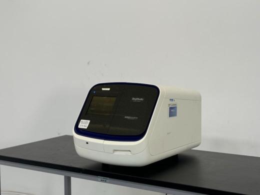 Applied Biosystems SeqStudio Genetic Analyzer-cover