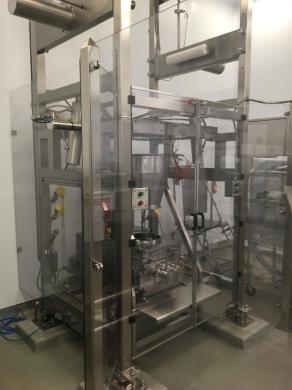 Lleal Super Sack Unloading Stand with Dual Oscillating Granulator and Electric Hoist-cover