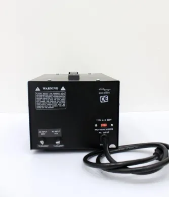 Grainger 30C522 Step Up/Down Voltage Converter ST-2000 110-220V 500VA 50/60Hz