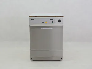 Miele G7804 Laboratory Glassware Washer and Disinfection Unit, 3 of 6