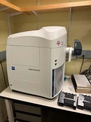 Carl Zeiss Axio Scan.Z1 Automated Brightfield and Fluorescence Slide Scanner