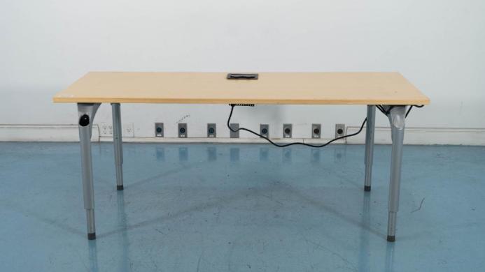 6-Foot Laboratory Workbench for Equipment Support and Workspace-cover