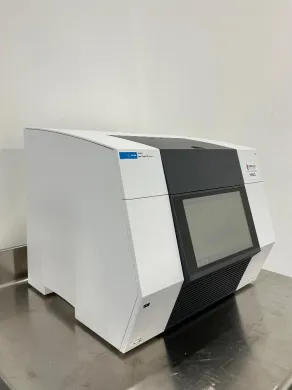 Agilent AriaDX Real-Time PCR Thermocycler with 96-Well Block