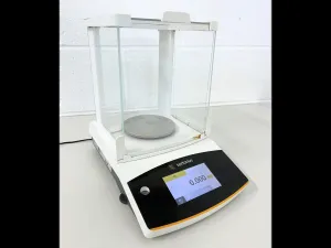 Sartorius Quintix 513-1S Precision Analytical Balance with Internal Calibration, 2 of 7