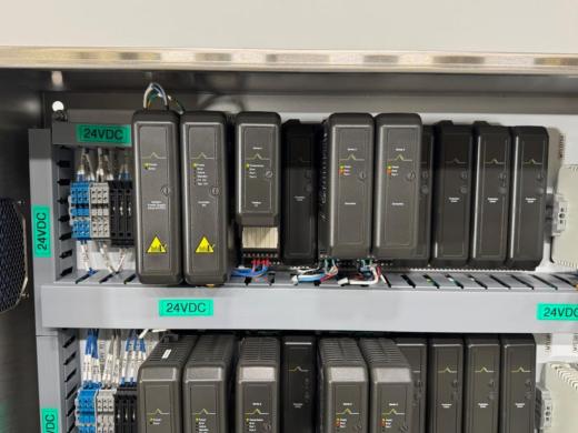 Broadley James BC16-106343-0201 BioNet Reactor Control Panel for Bioprocess Control-cover