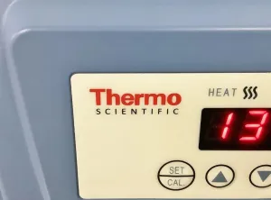 Thermo Scientific Digital Standard 2 Block Dry Bath Heat Block 88870002, 8 of 9