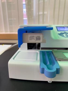 Thermo Scientific Multidrop Combi Microplate Dispenser Model 836-cover