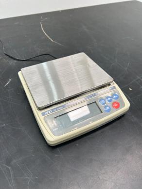 A&D Weighing EK-1200i Everest Compact Digital Laboratory Balance-cover