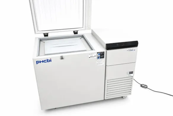 PHCBI MDF-1156-PE Cryogenic Ultra-Low Temperature Chest Freezer -150 °C Demo Unit